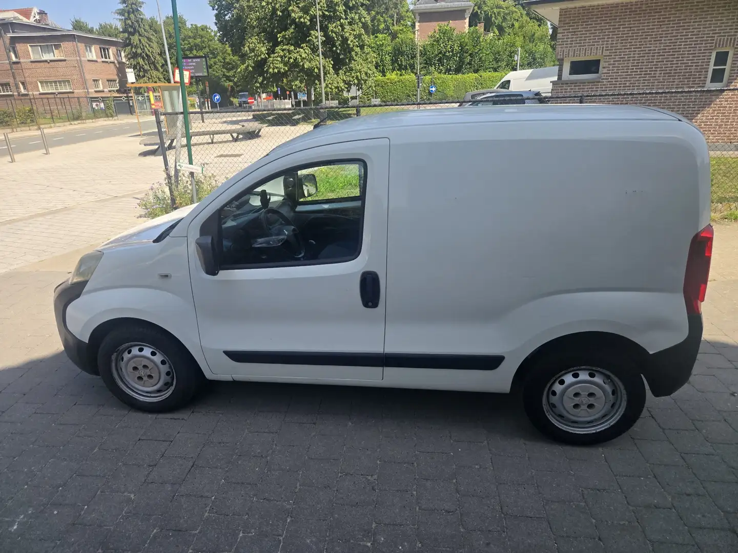 Peugeot Bipper 1.3 HDi FAP (EU5) - 1