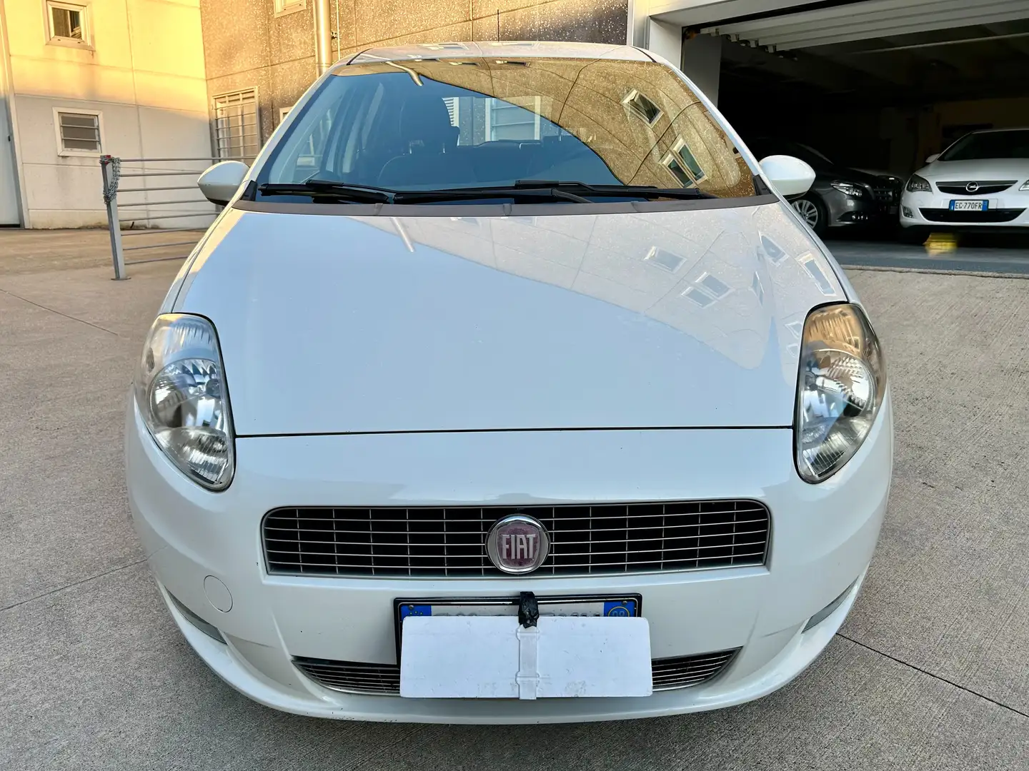 Fiat Grande Punto Grande Punto III 5p 1.4 Actual Gpl 77cv Weiß - 2