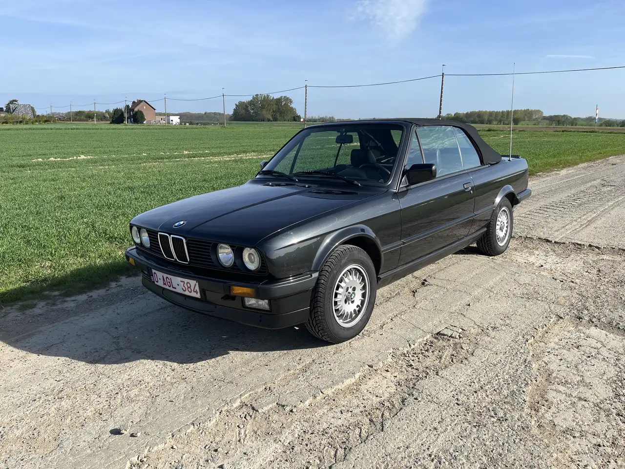 BMW 320i Cabrio, foto 2