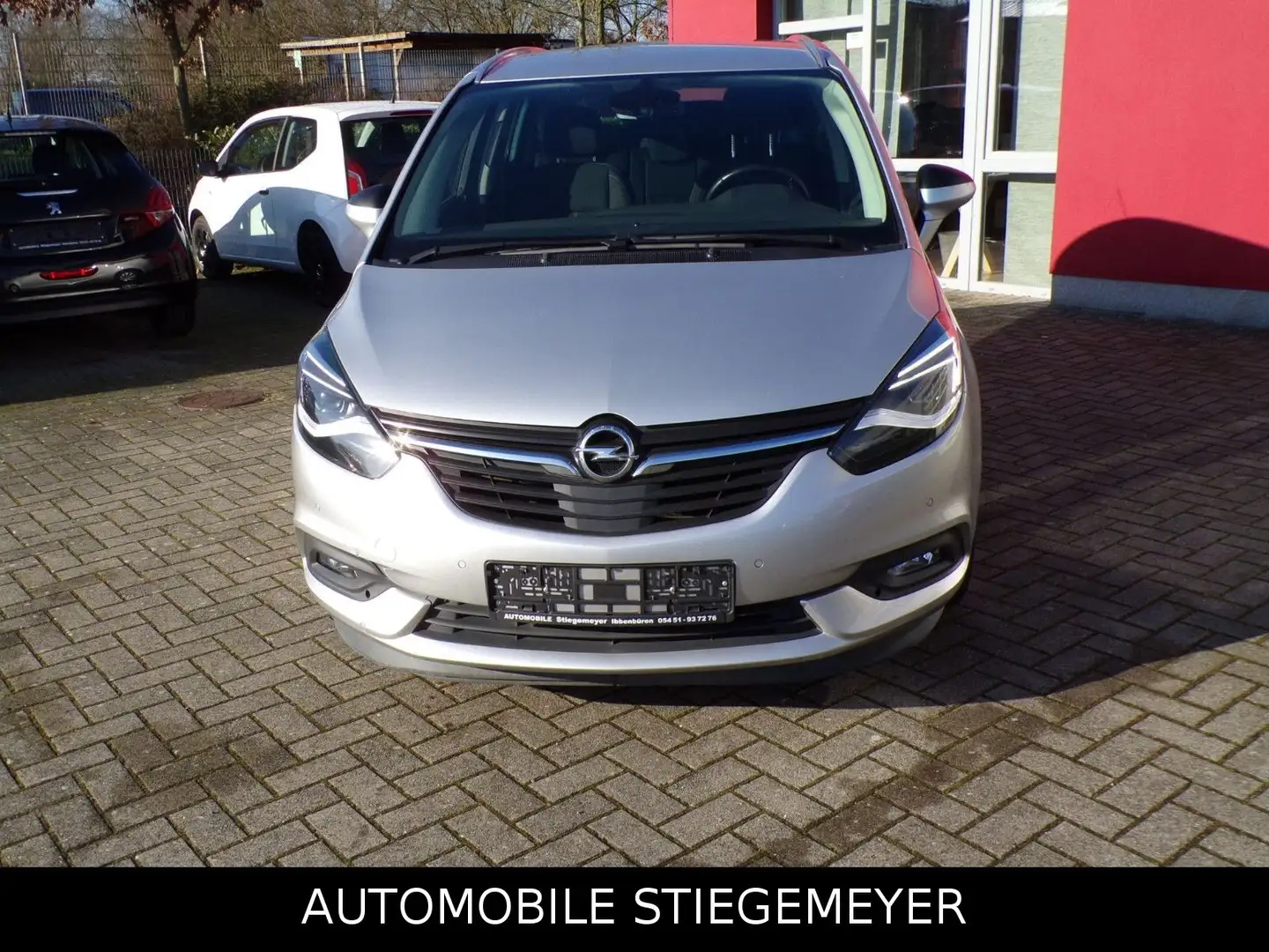 Opel Zafira C Active Silber - 2