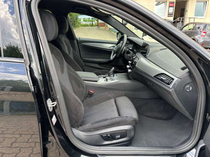BMW 530 Touring M Sport 360 Cam Navi Harman Kardon — photo 12
