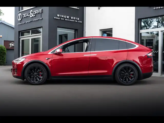 Tesla Model X view 2