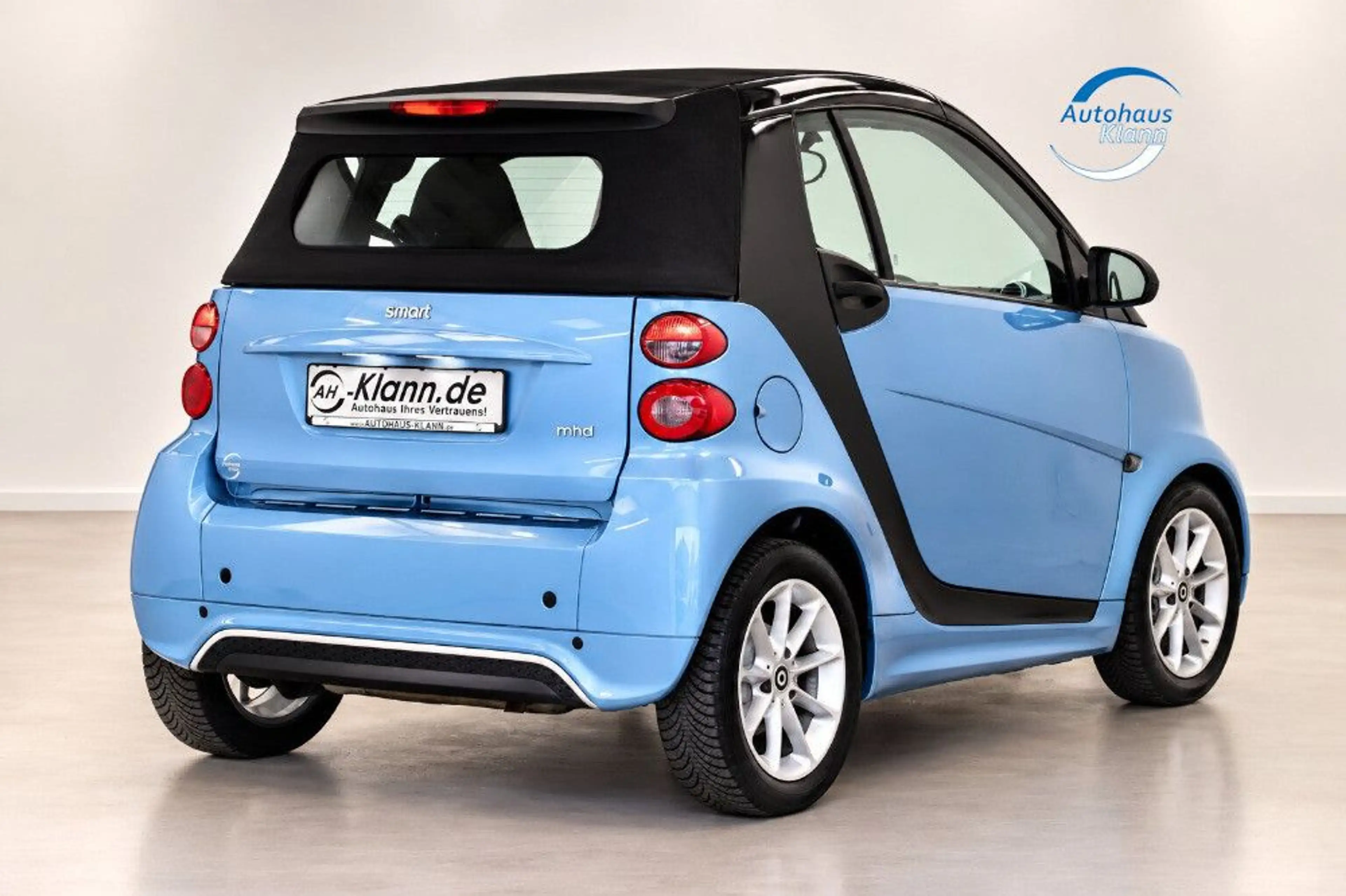 smart forTwo Cabrio 71PS passion Servo Leder Navi SHZ — photo 12