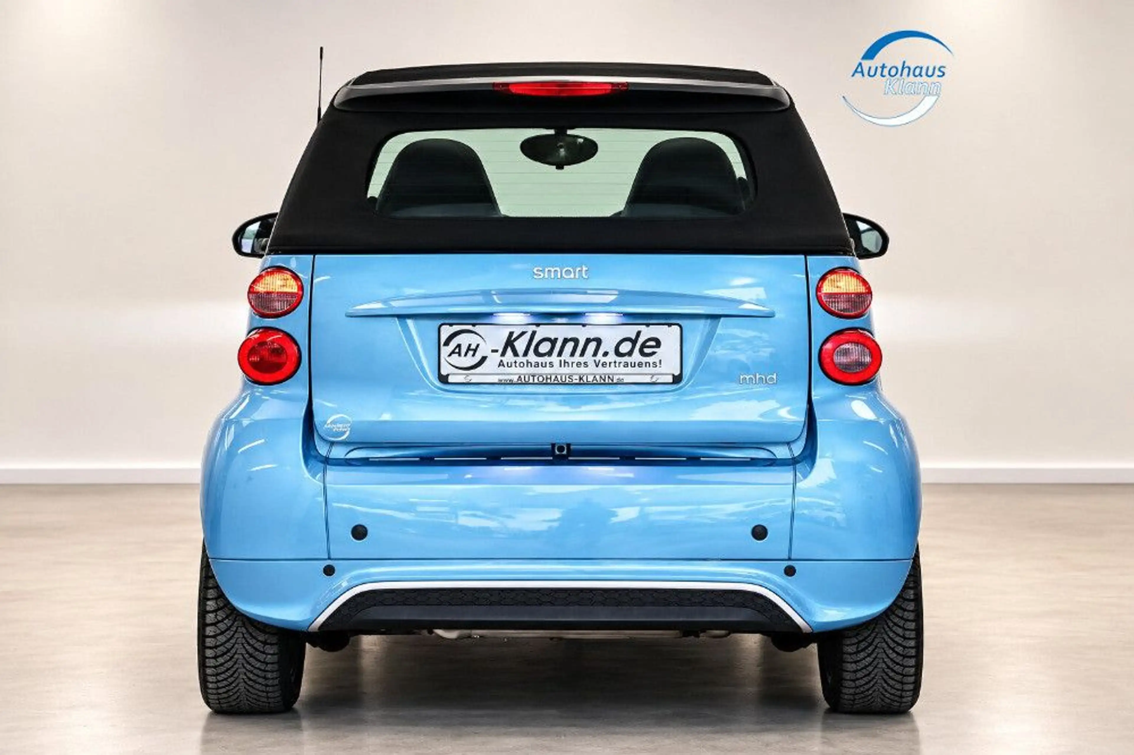 smart forTwo Cabrio 71PS passion Servo Leder Navi SHZ — photo 10