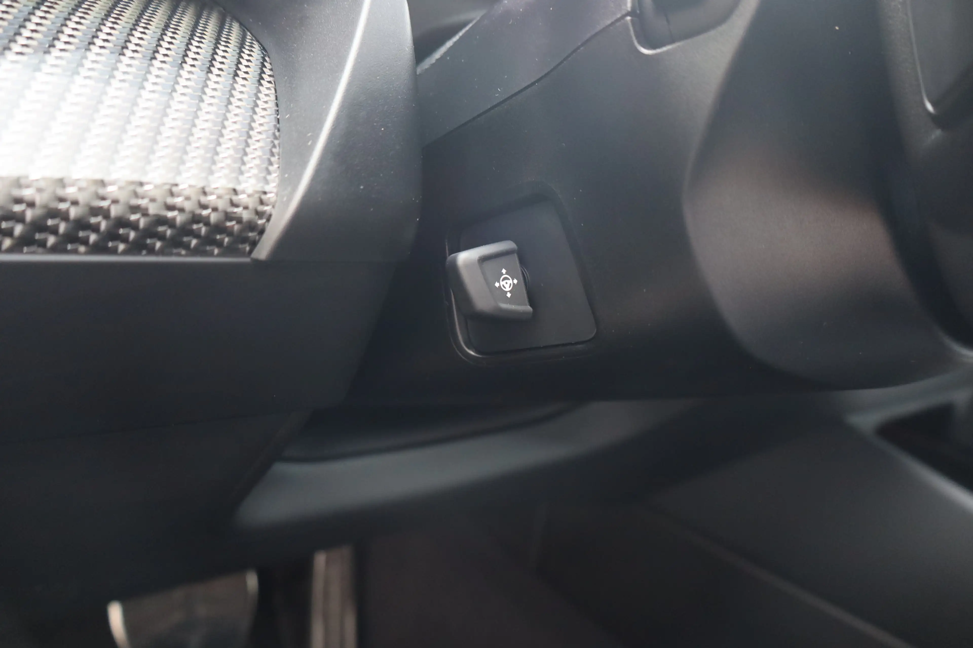 BMW i5 Touring eDrive40 M Sport Edition 84 kWh - NL Auto! — photo 28
