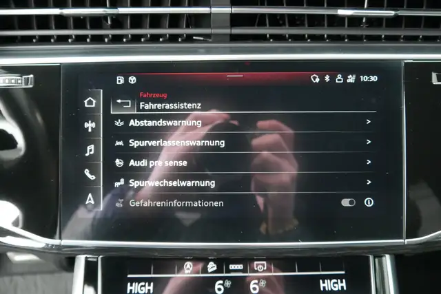 Audi Q7 55 TFSI S-line quattro *S line/7-Sitze/B&O Sound/RFK/Lenkradhzg* Ansicht 31