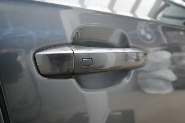 Audi Q7 55 TFSI S-line quattro *S line/7-Sitze/B&O Sound/RFK/Lenkradhzg* Ansicht 44