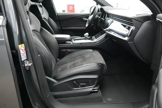 Audi Q7 55 TFSI S-line quattro *S line/7-Sitze/B&O Sound/RFK/Lenkradhzg* Ansicht 40