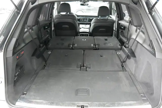 Audi Q7 55 TFSI S-line quattro *S line/7-Sitze/B&O Sound/RFK/Lenkradhzg* Ansicht 39