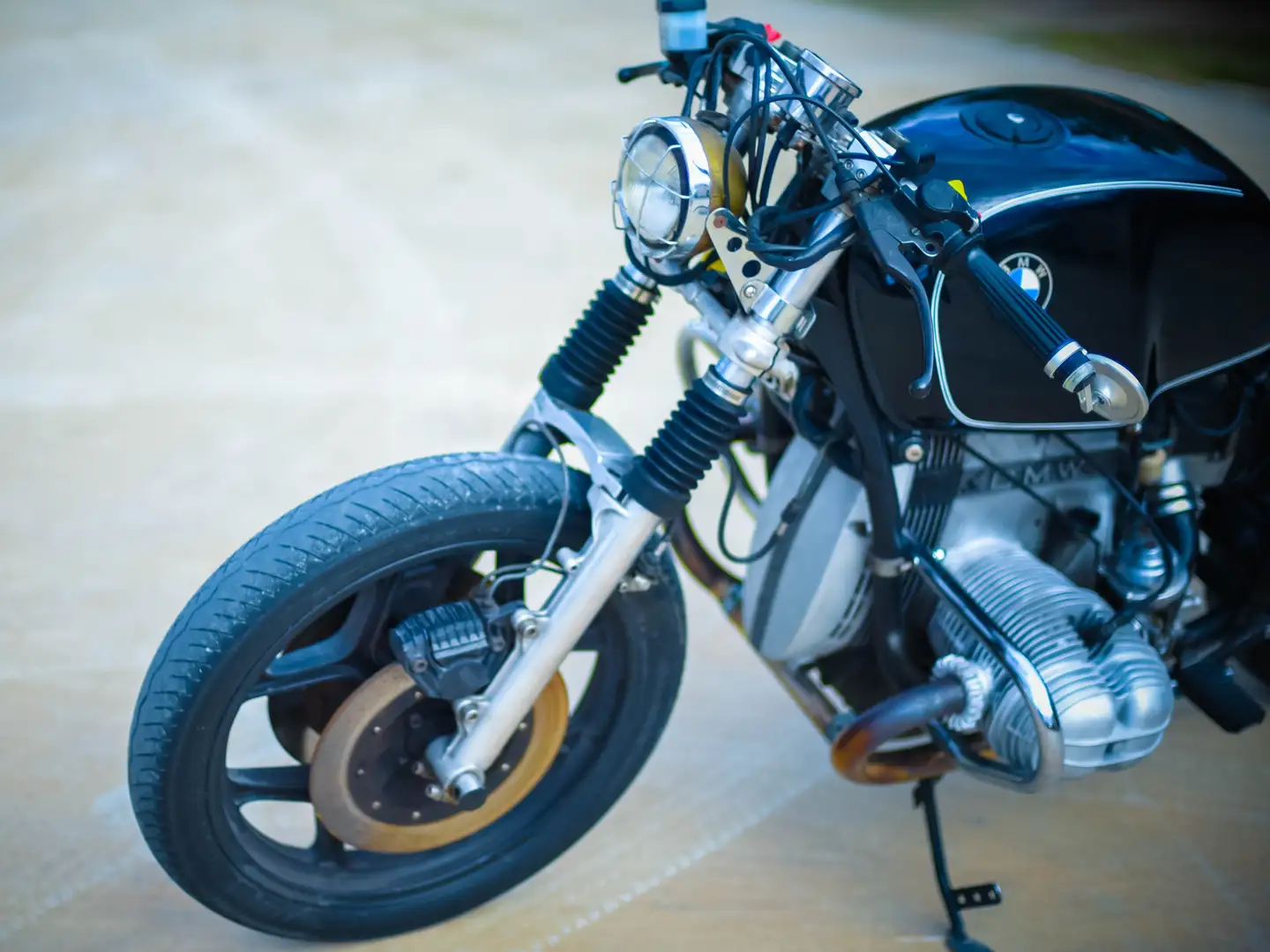 BMW R 80 RT CAFE RACER Black - 2
