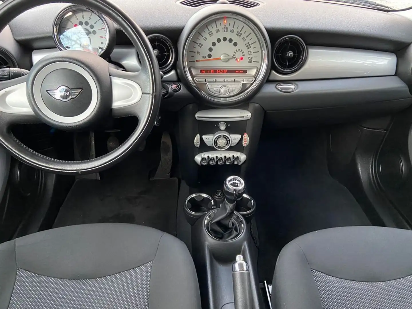 MINI Cooper Clubman R5 1.6i Rot - 2