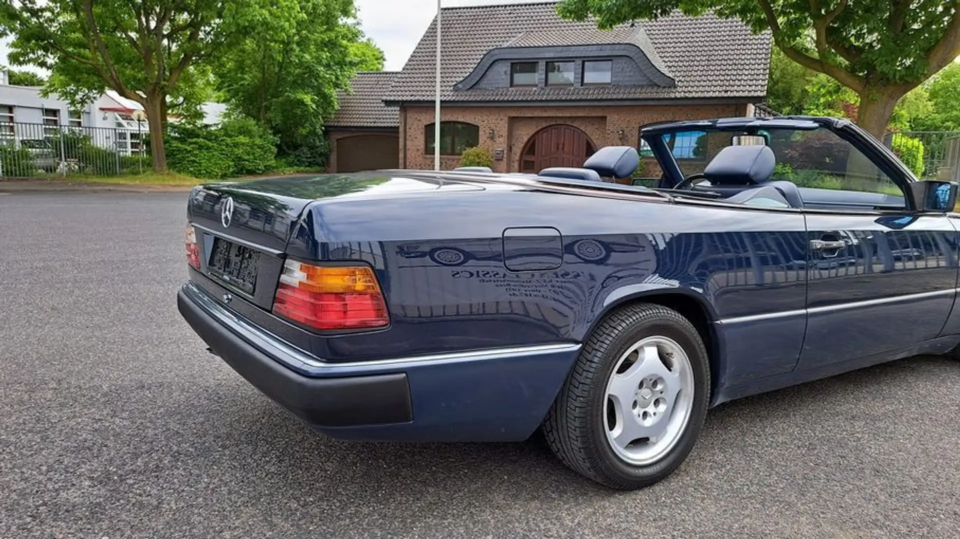 Mercedes-Benz CE 300 Cabrio 24 V Erstbesitz, Scheckheft Azul - 2