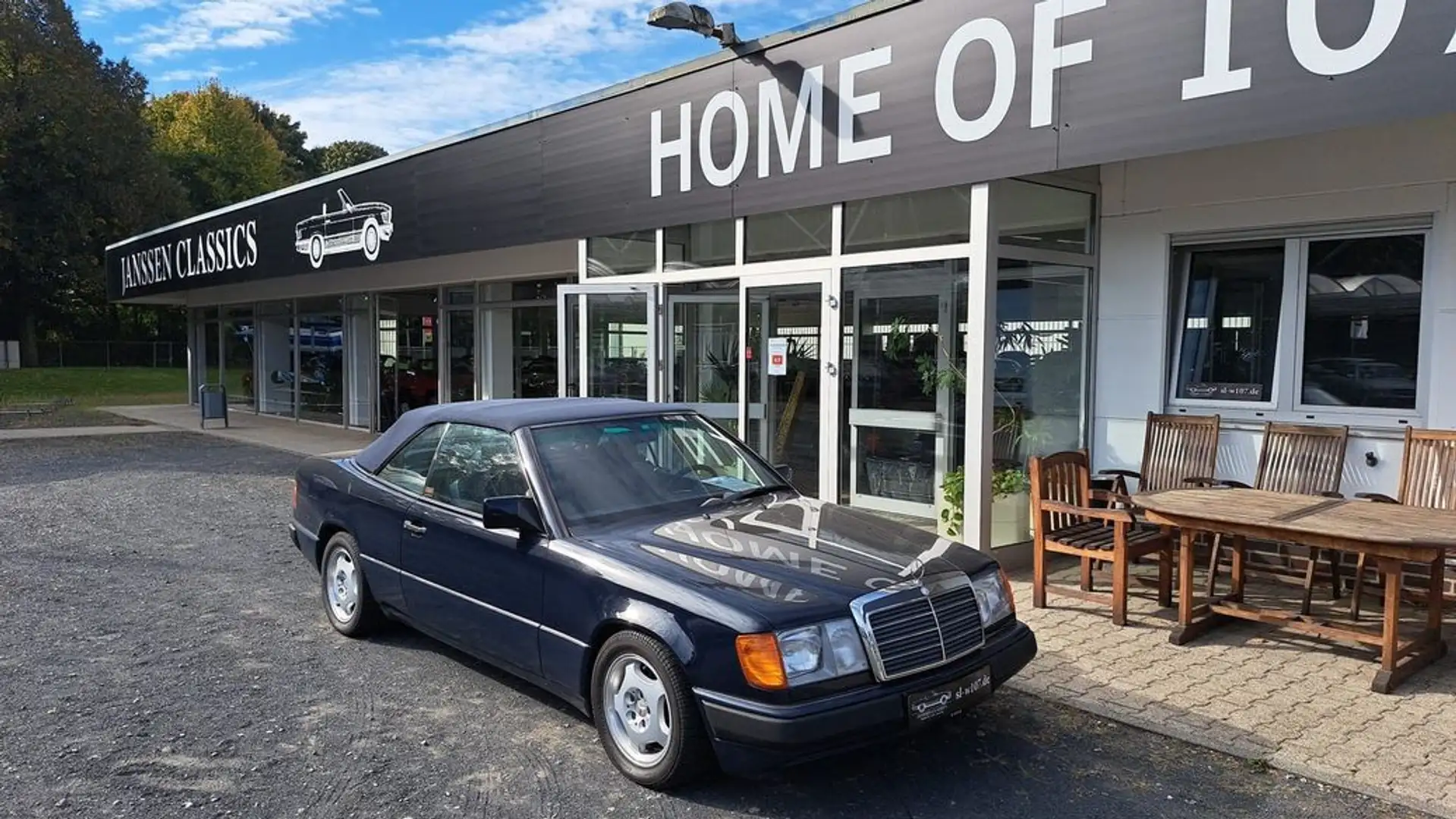Mercedes-Benz CE 300 Cabrio 24 V Erstbesitz, Scheckheft Bleu - 2