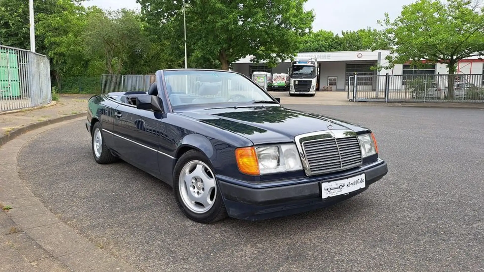 Mercedes-Benz CE 300 Cabrio 24 V Erstbesitz, Scheckheft Azul - 1