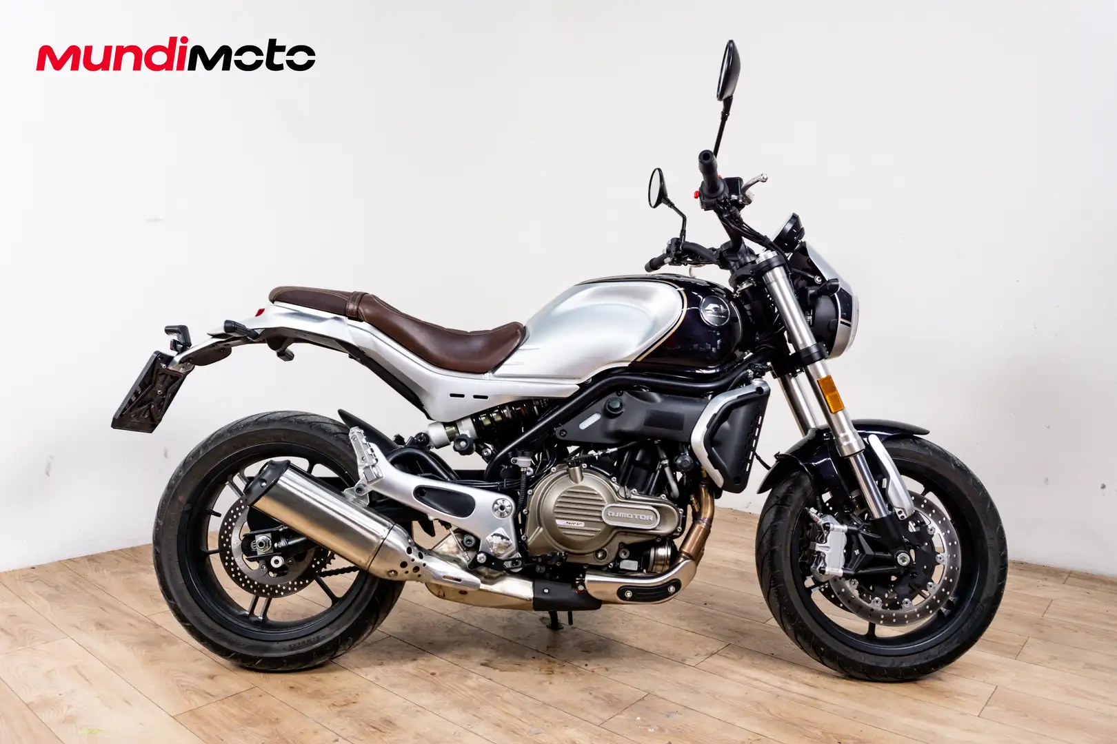 QJ Motor SRV 550 - 1