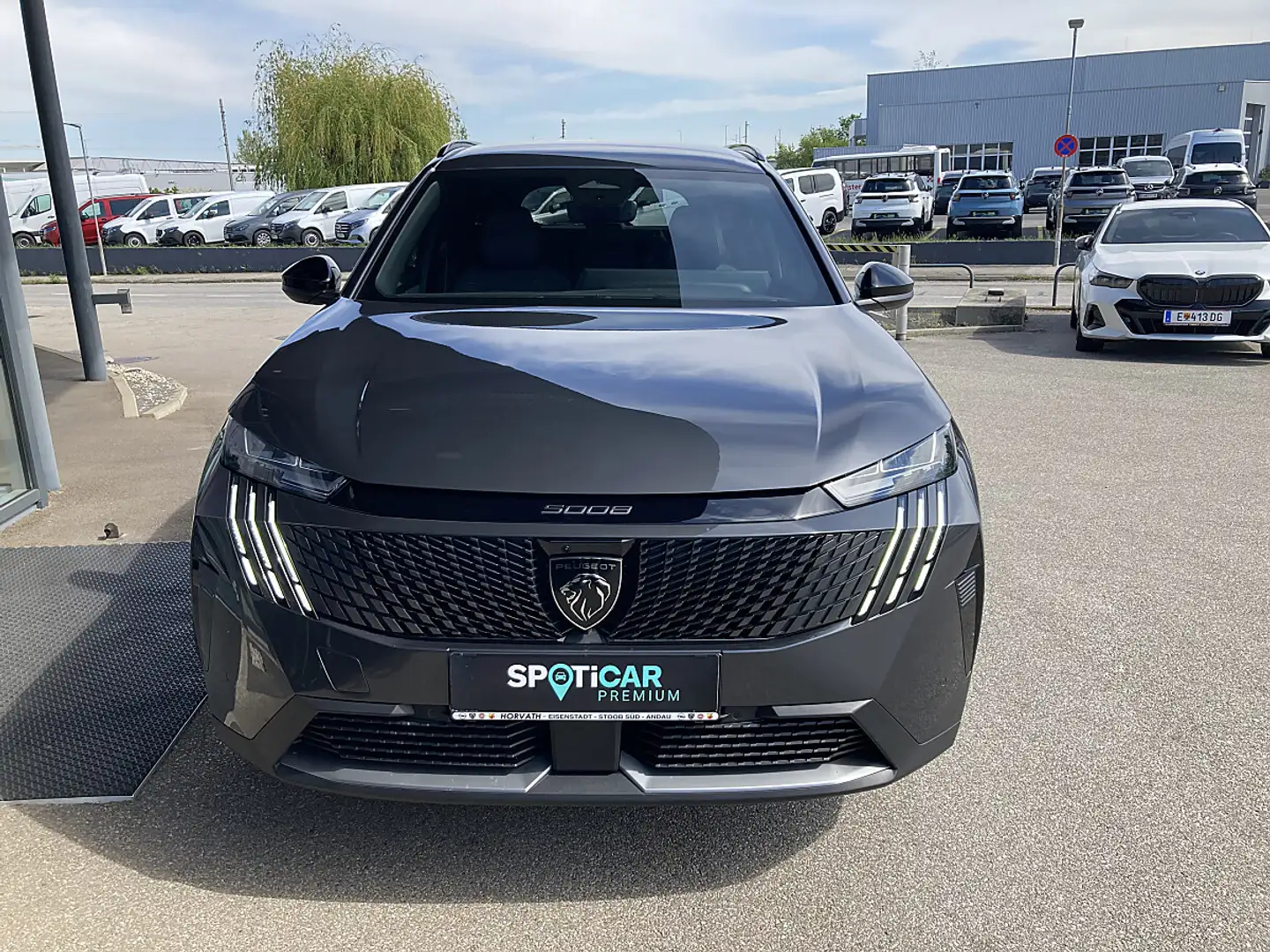 Peugeot 5008 mHEV 145 e-DCS6 Allure Aut.!TOP ANGEBOT! Grau - 2