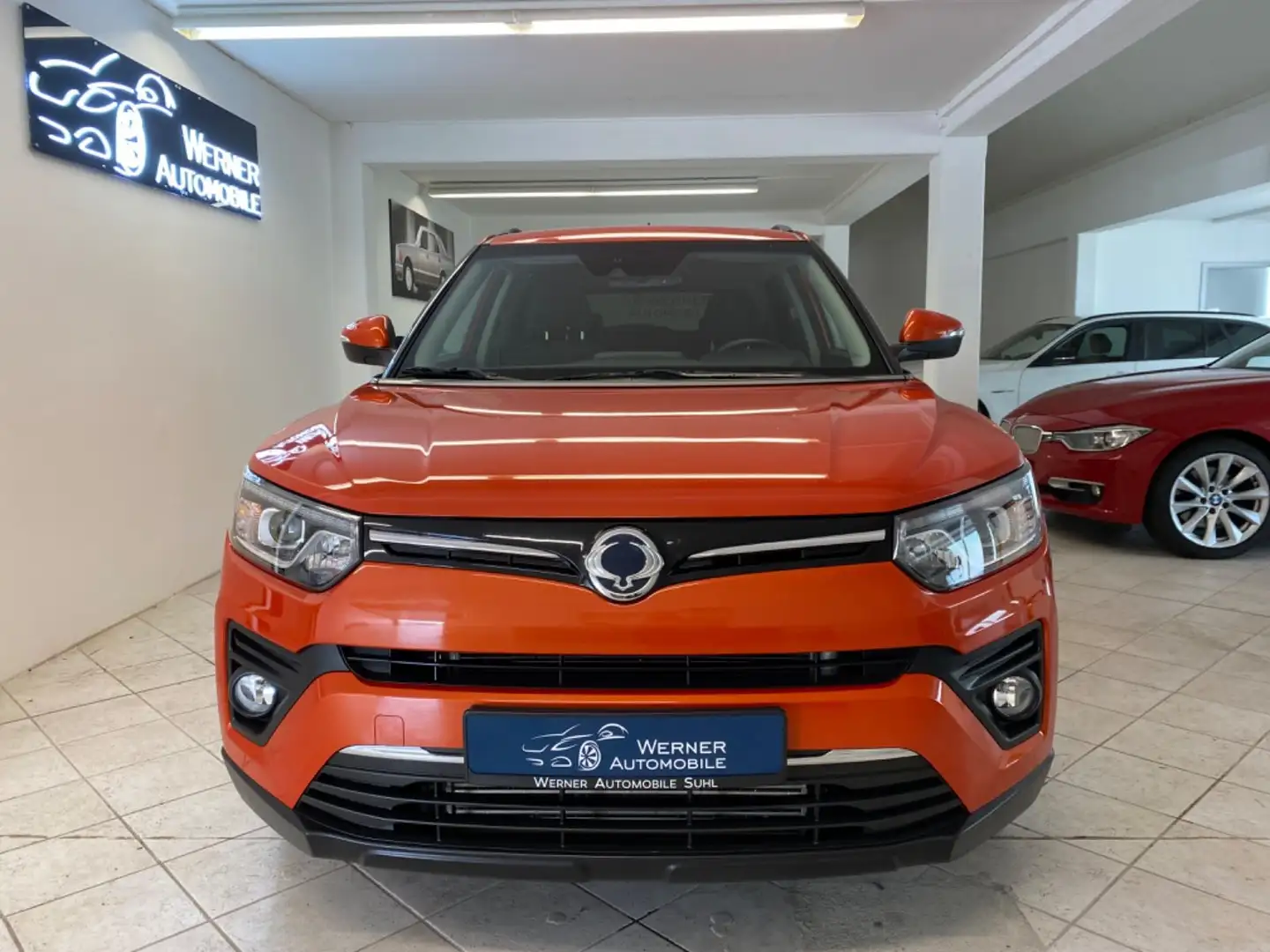 SsangYong Tivoli 1.5 T-GDi / TÜV neu Orange - 2