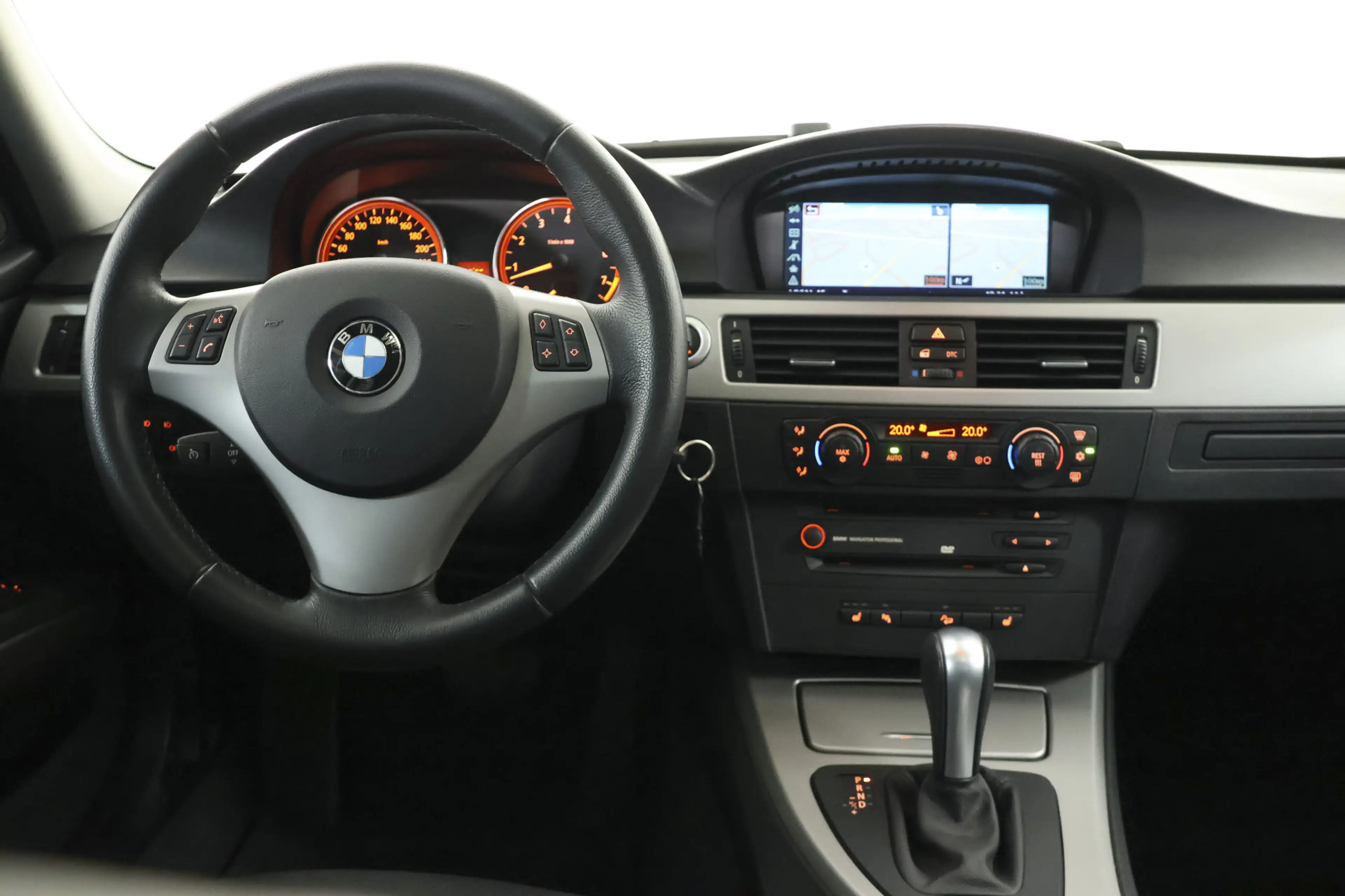 BMW 325 3 Serie 325xi xDrive Panorama / Opendak / Navigati — photo 26