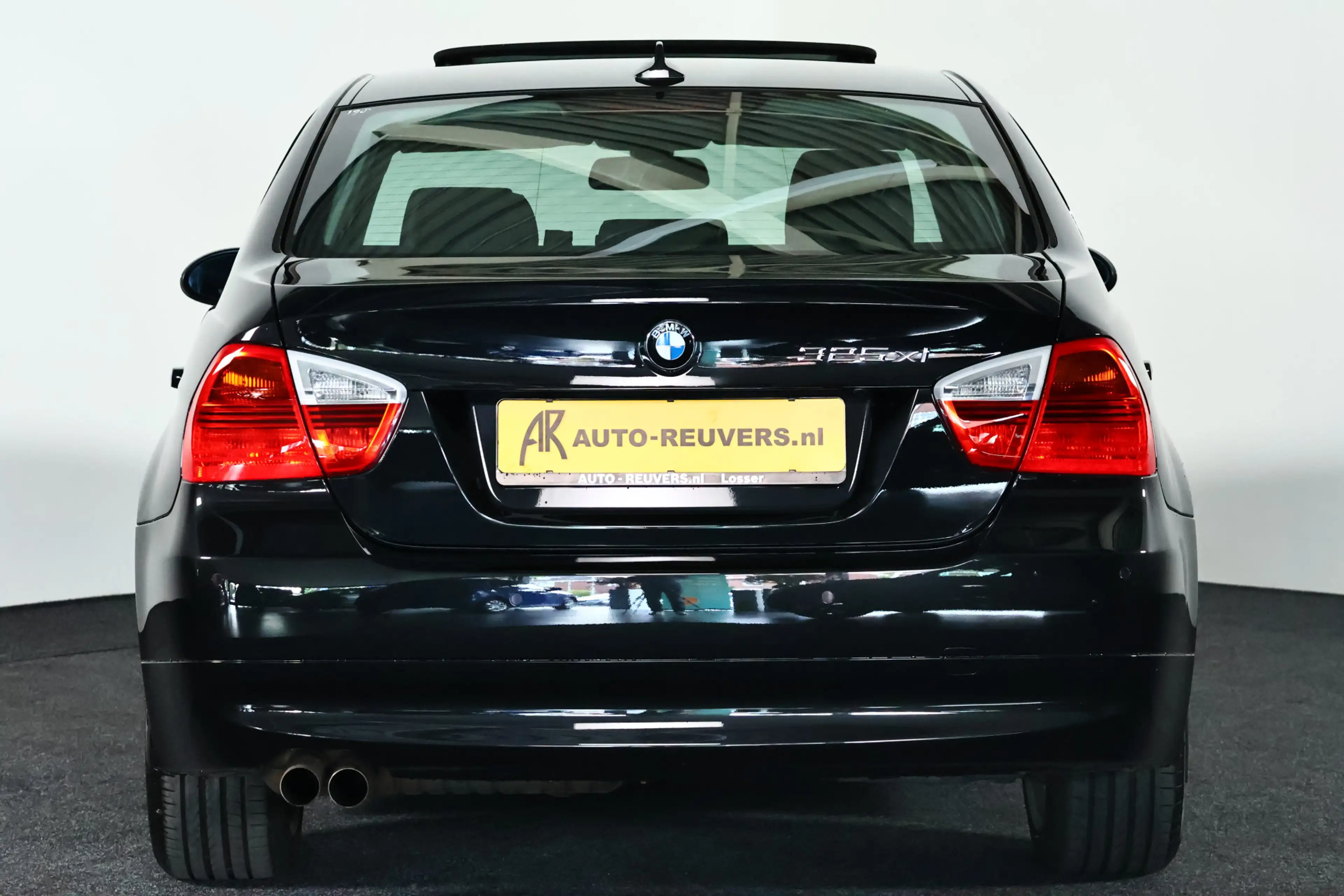 BMW 325 3 Serie 325xi xDrive Panorama / Opendak / Navigati — photo 9