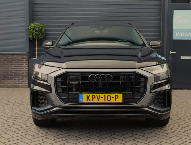 Audi Q8 55 TFSI e quattro Pro Line Advanced Compentition | — photo 3