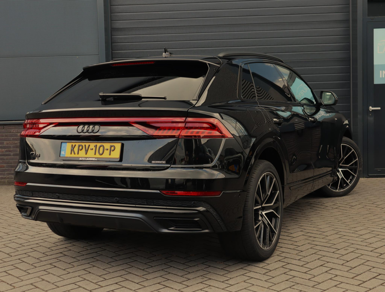 Audi Q8 55 TFSI e quattro Pro Line Advanced Compentition | — photo 2