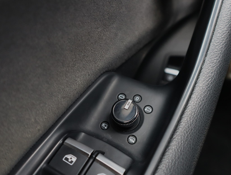 Audi Q8 55 TFSI e quattro Pro Line Advanced Compentition | — photo 18