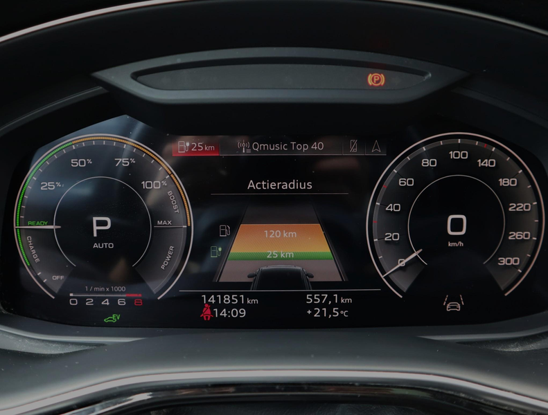 Audi Q8 55 TFSI e quattro Pro Line Advanced Compentition | — photo 25