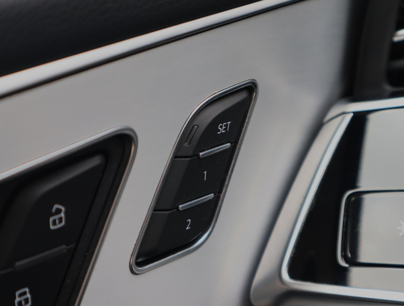 Audi Q8 55 TFSI e quattro Pro Line Advanced Compentition | — photo 16