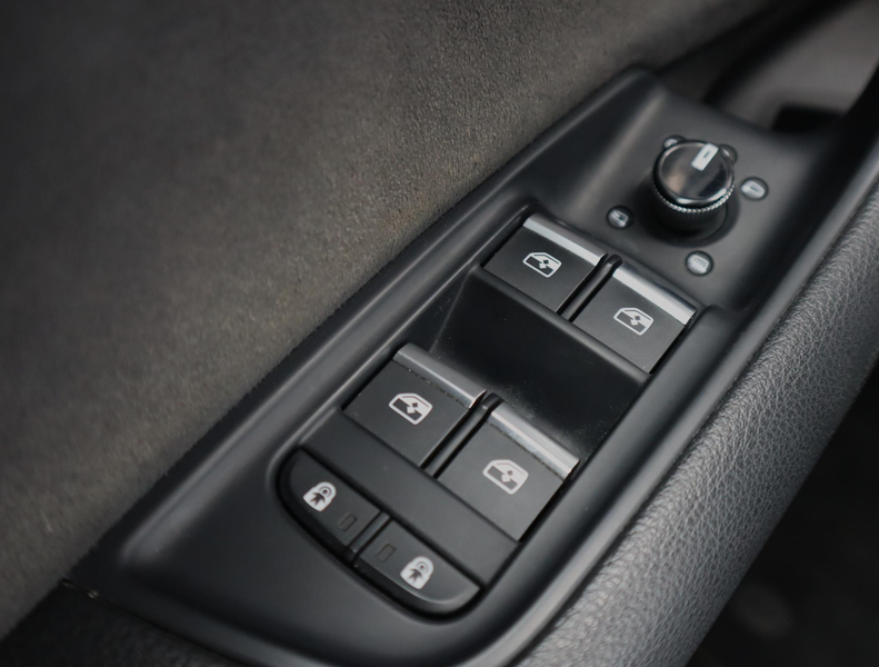 Audi Q8 55 TFSI e quattro Pro Line Advanced Compentition | — photo 17
