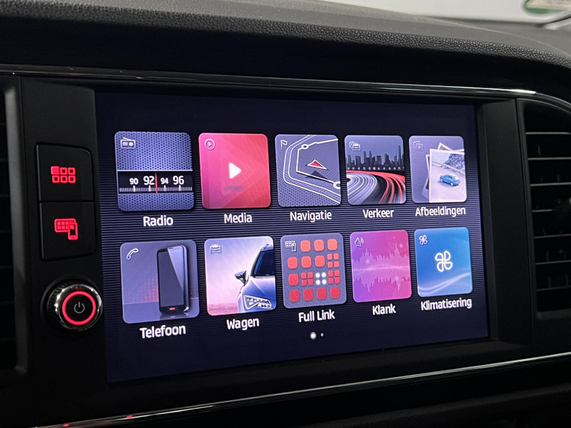 SEAT Leon ST 1.5 TSI FR Business Intense | Cruise control | — photo 15