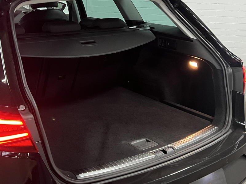 SEAT Leon ST 1.5 TSI FR Business Intense | Cruise control | — photo 10
