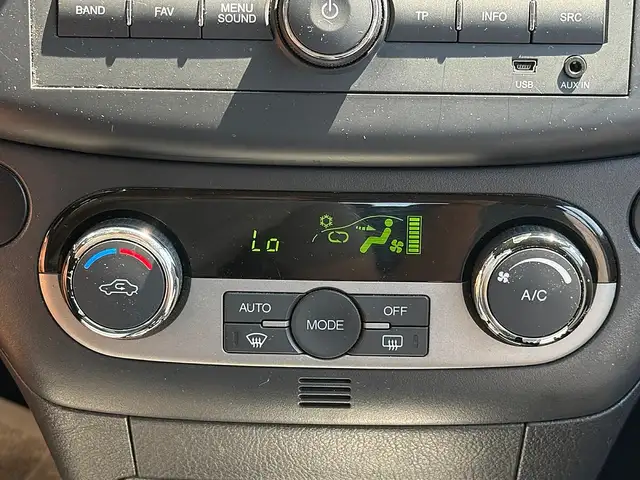 Chevrolet Aveo view 10