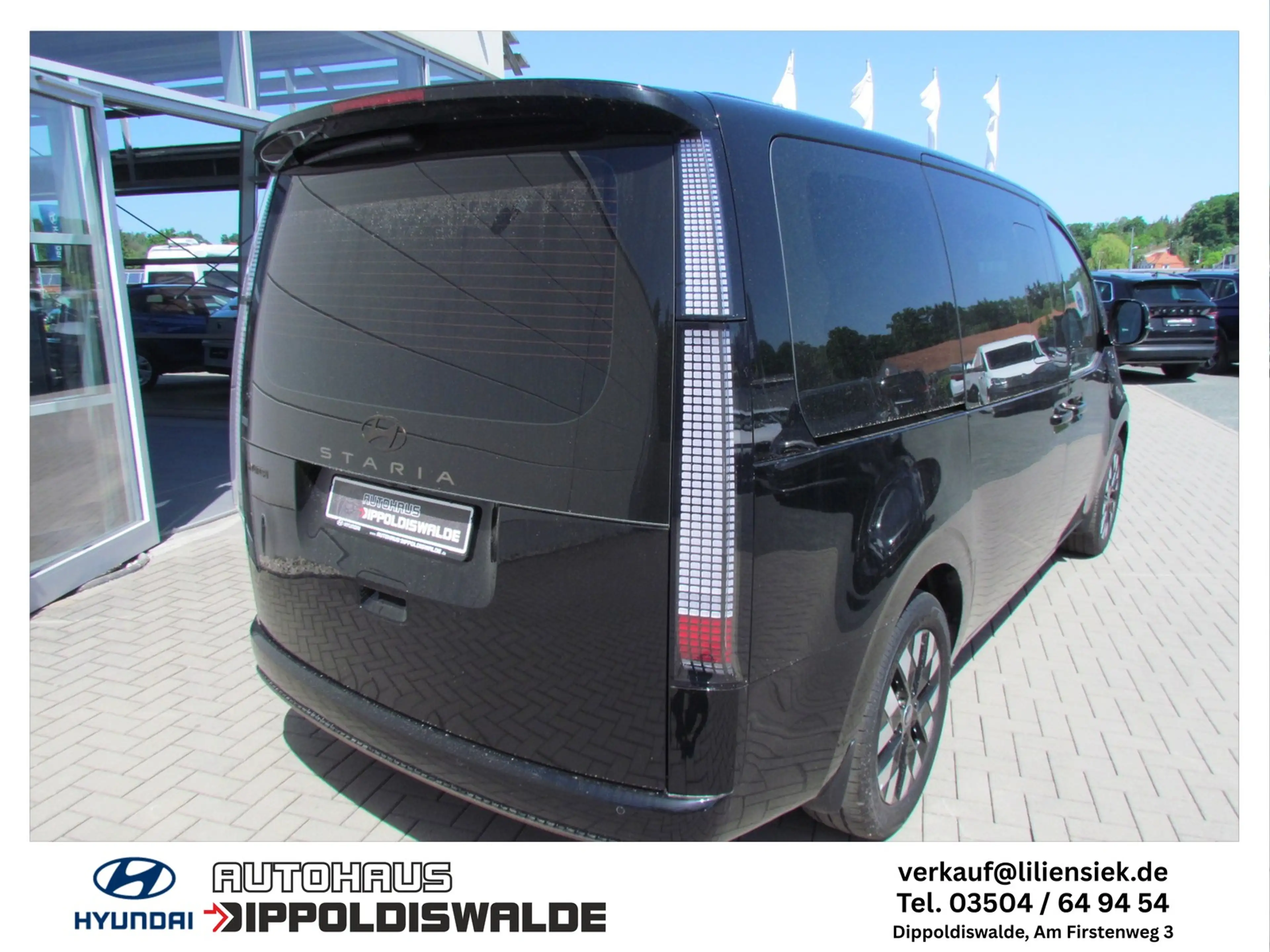 Hyundai STARIA 1.6 T-GDi Hybrid 6Aut Signature LED/BOSE/PDC — photo 6