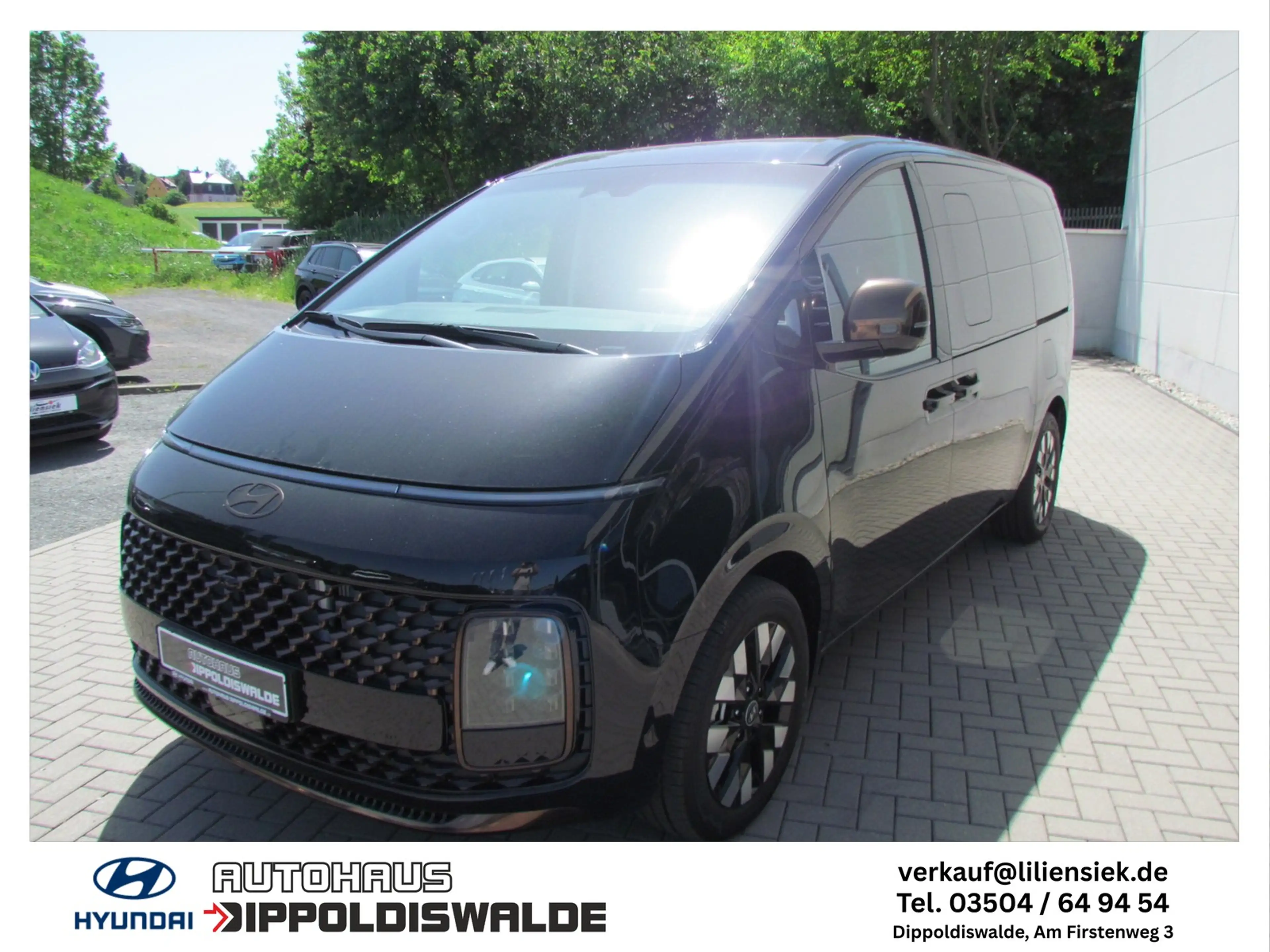 Hyundai STARIA 1.6 T-GDi Hybrid 6Aut Signature LED/BOSE/PDC — photo 4