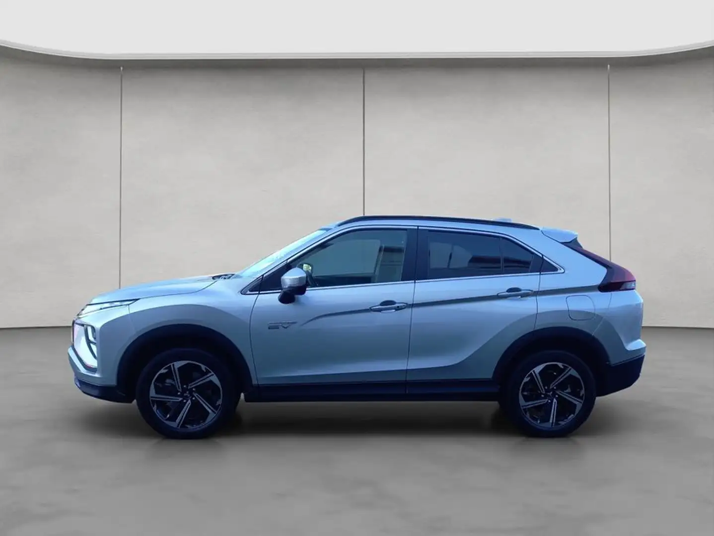 Mitsubishi Eclipse Cross Plug-In Hybrid 4WD Basis Silber - 2