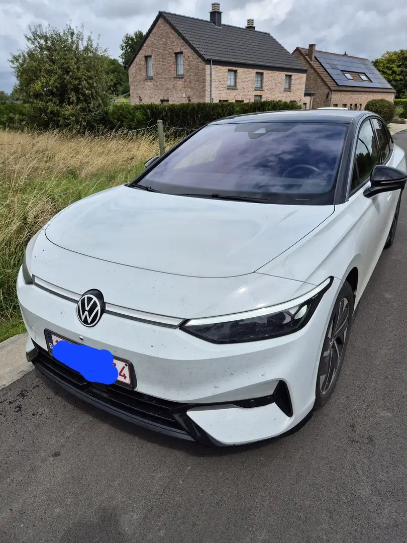 Volkswagen ID.7 77 kWh Pro Business Premium Biały - 1