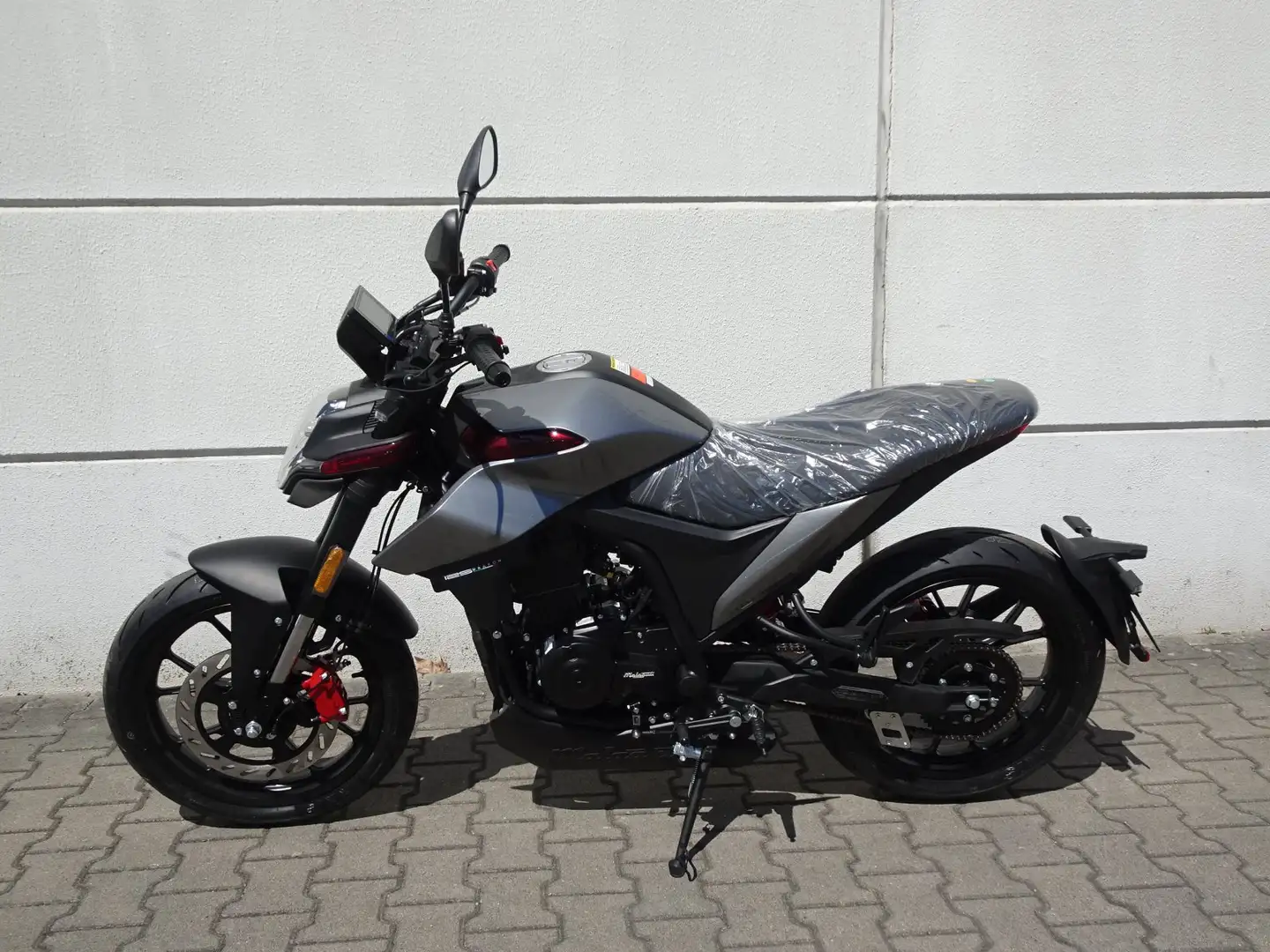 Malaguti Drakon 125 EFi ABS EURO5 Mod 2023 Szürke - 2