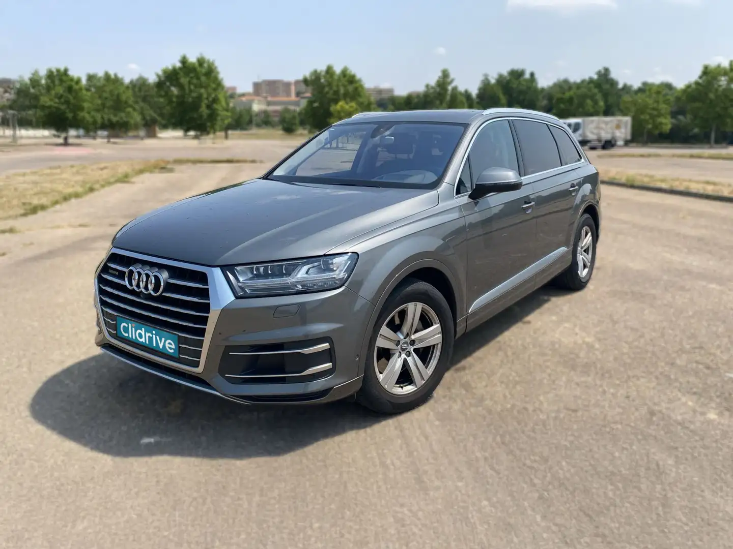 Audi Q7 3.0 TFSI Ambiente Tiptronic Gris - 2