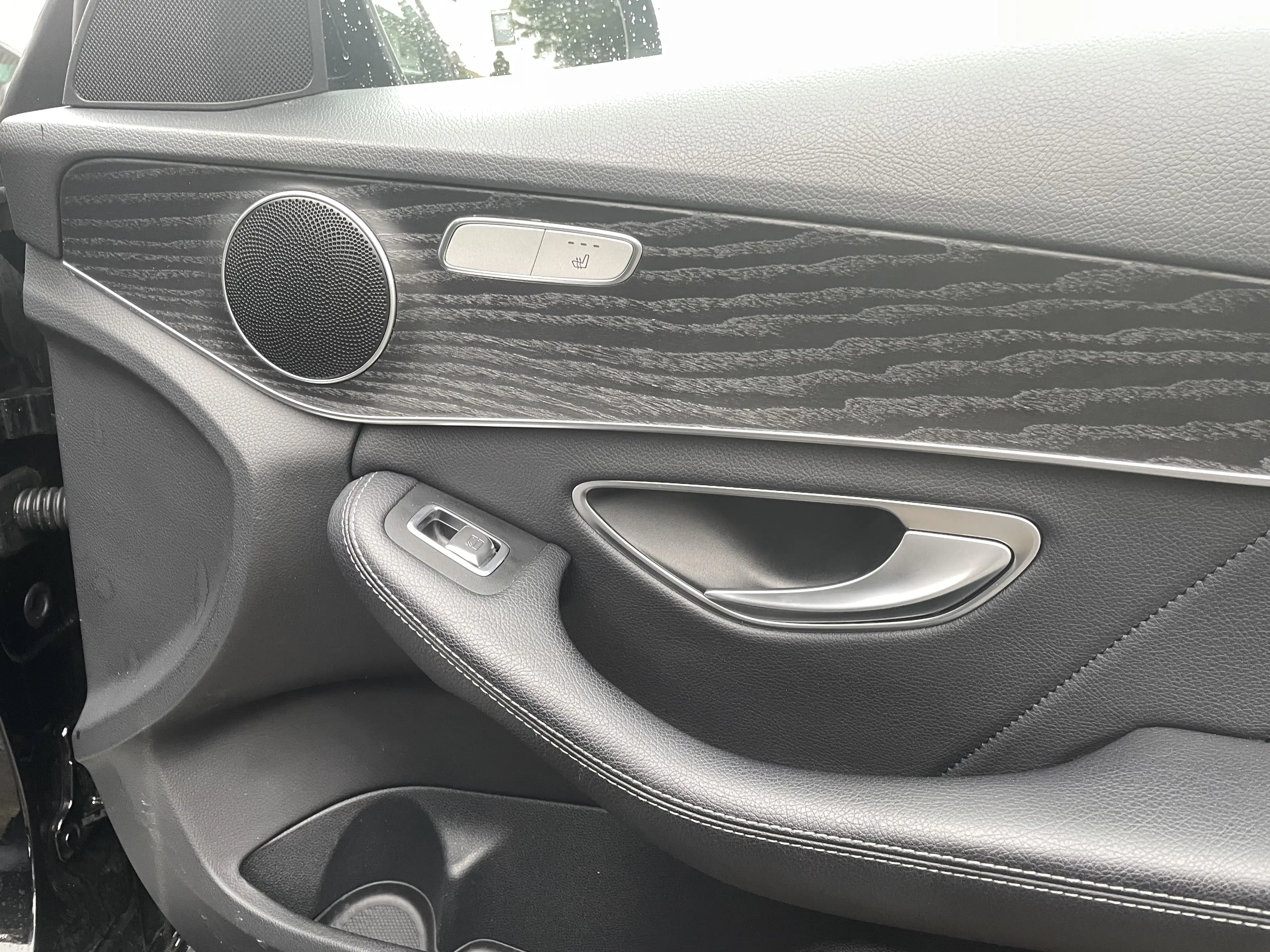 Mercedes-Benz C 400 C 400 4Matic 9G-TRONIC AMG Line — photo 15