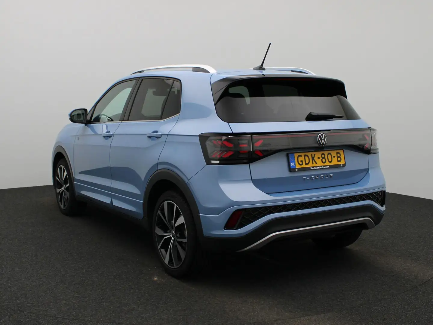 Volkswagen T-Cross 1.0 TSI R-Line Business | Automaat | Navigatie | L Blauw - 2