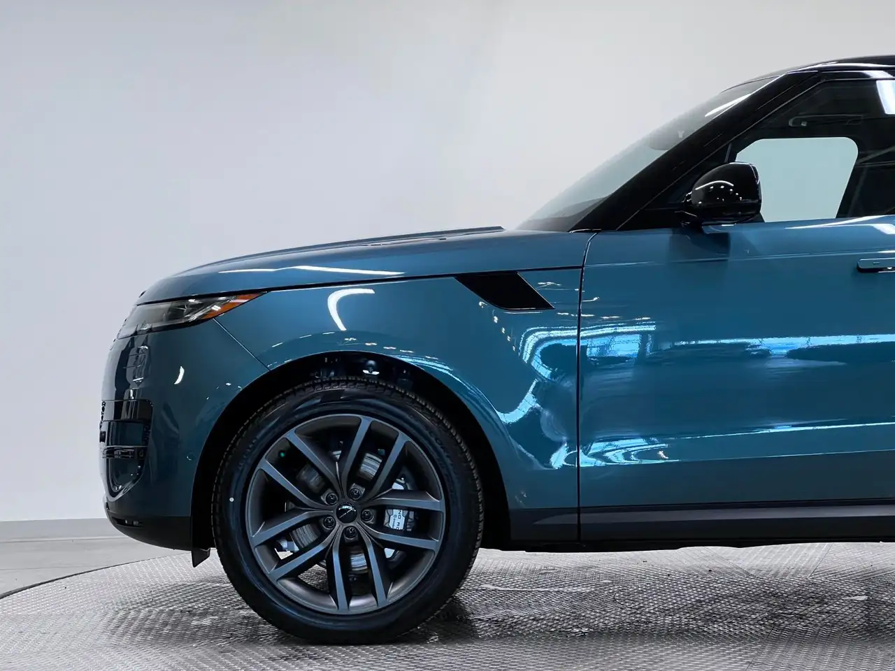 Land Rover Range Rover Sport снимка Land Rover Range Rover Sport