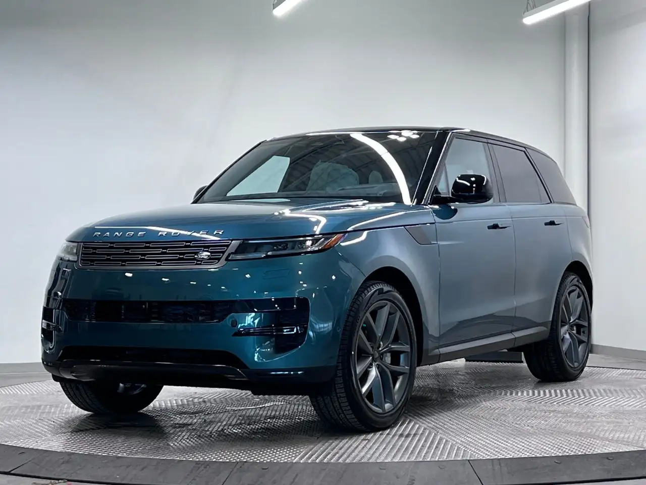 2026 Land Rover Range Rover Sport