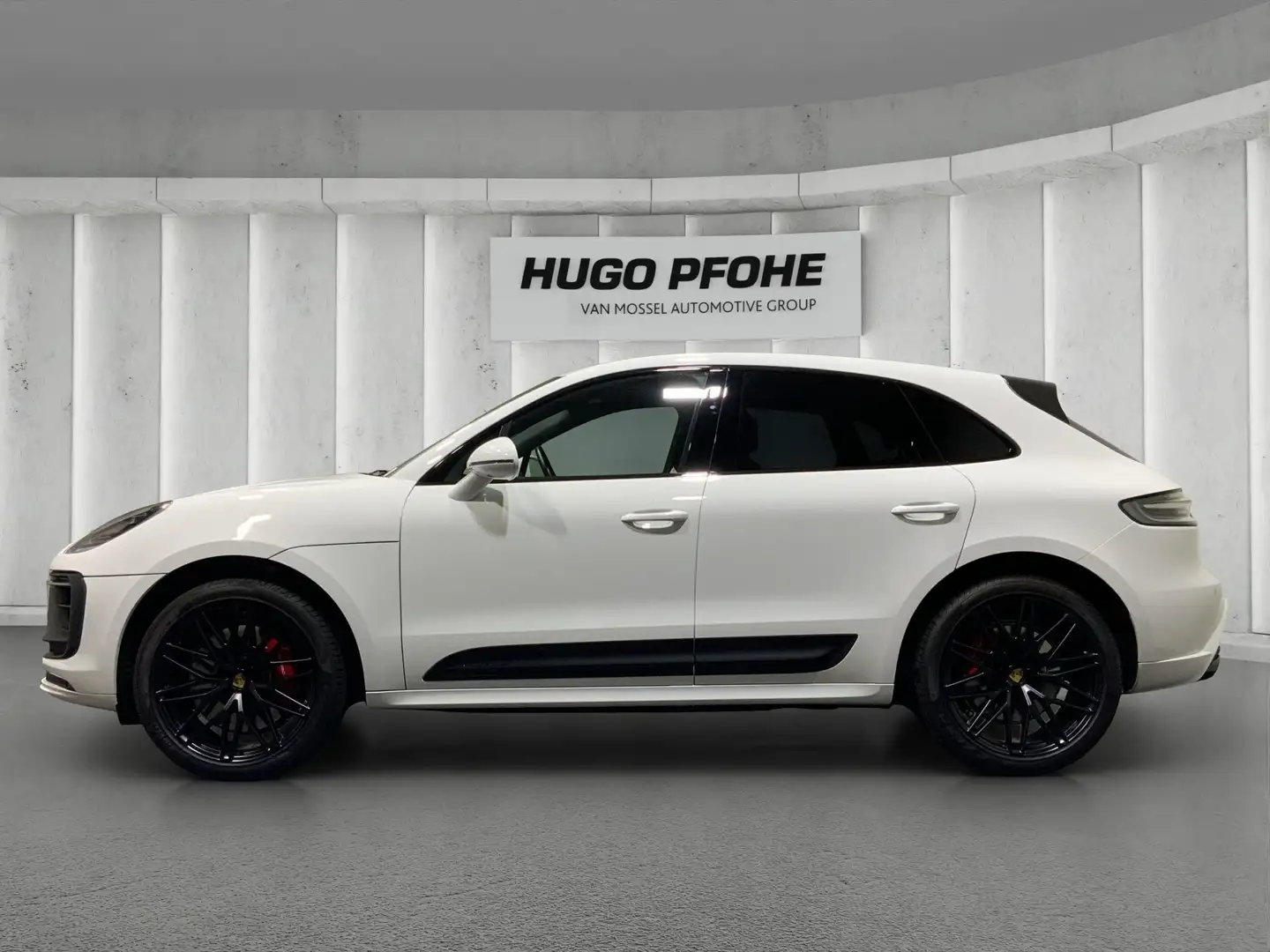 Porsche Macan GTS | Sport-Chrono-Paket | PCC | PMC Weiß - 2