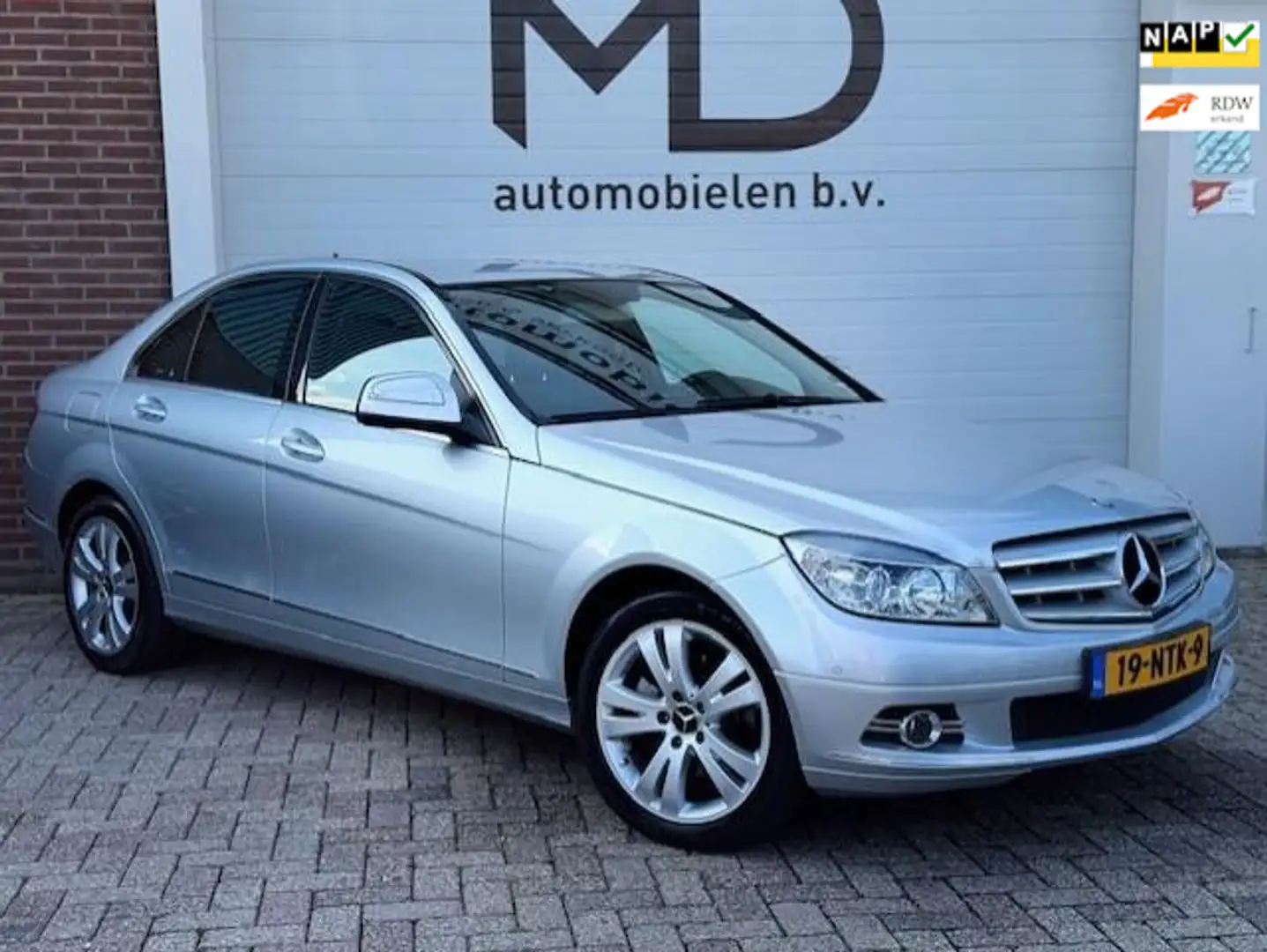Mercedes-Benz C 200 K Avantgarde - Automaat - Navi Gris - 1