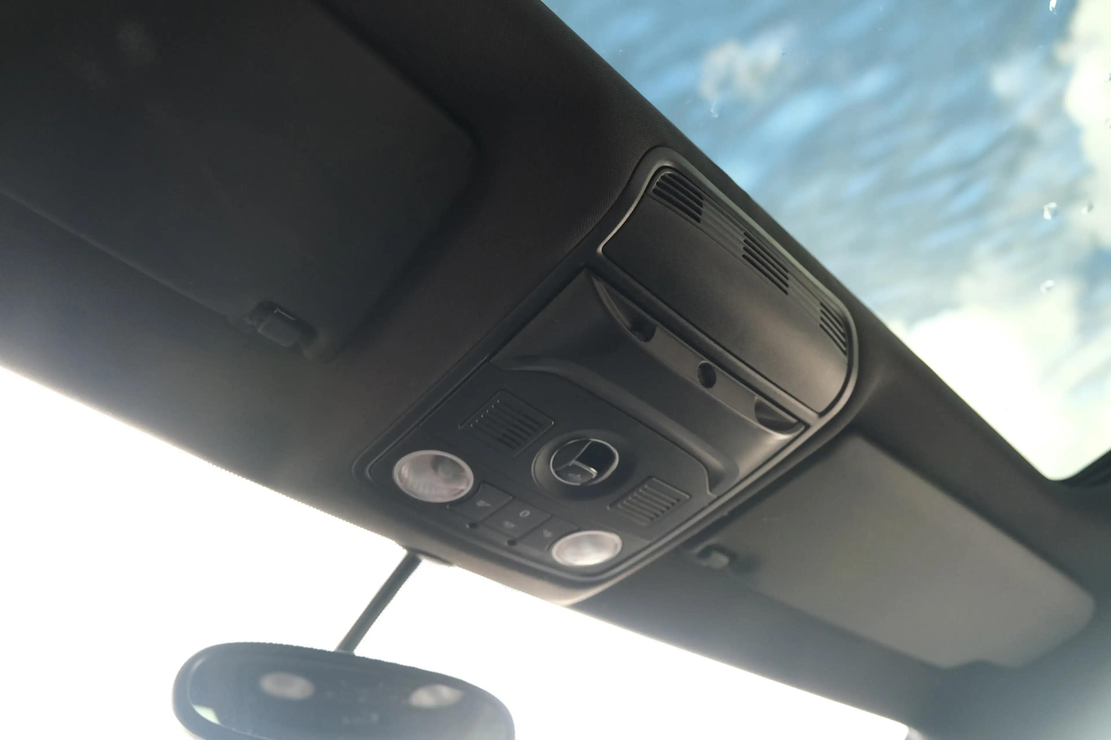 Volkswagen Scirocco 1.4 TSI Highline Plus — photo 19