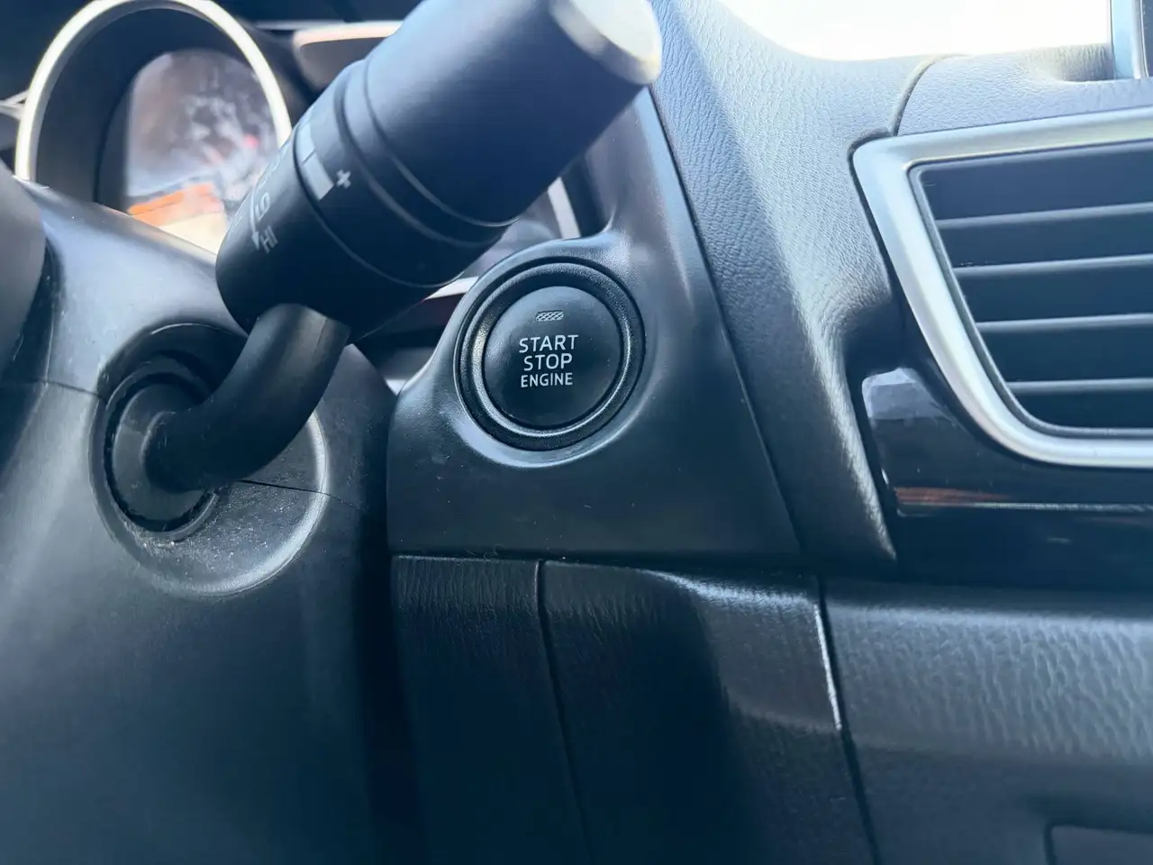 Mazda 3 снимка Mazda 3