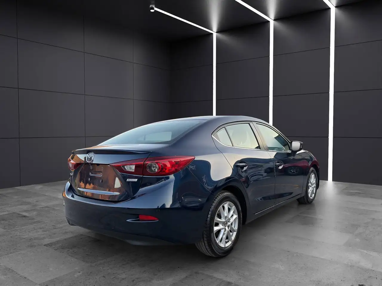 Mazda 3 снимка Mazda 3