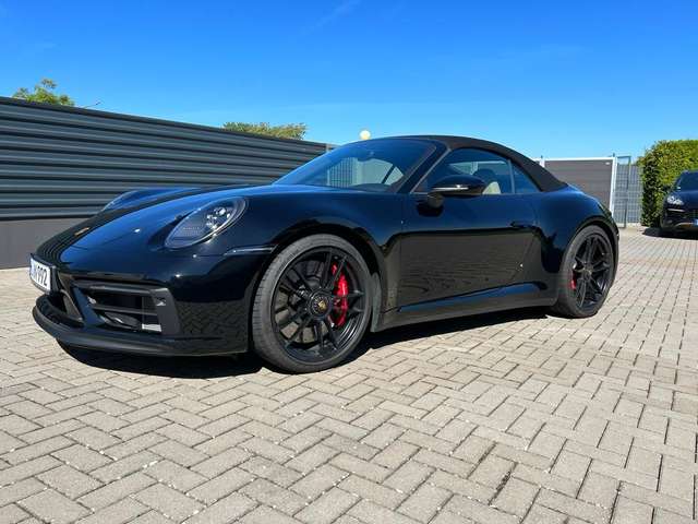 Porsche 992 GTS Cabrio
