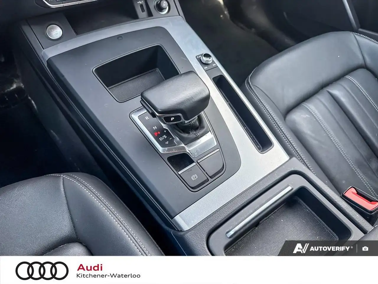 Audi Q5 снимка Audi Q5