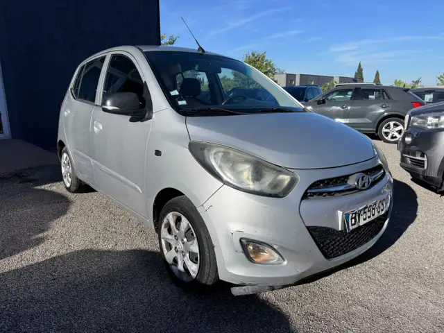 Hyundai I10 view 6